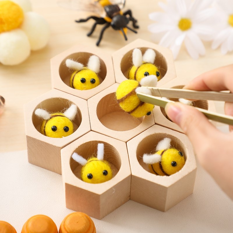 Montessori Shelf Toy - 感覚蜂のおもちゃ新生児微細運動能力おもちゃモンテッソーリゲーム蜂モンテッソーリ木製クリエイティブベビー0 12ヶ月プレイおもちゃギフト